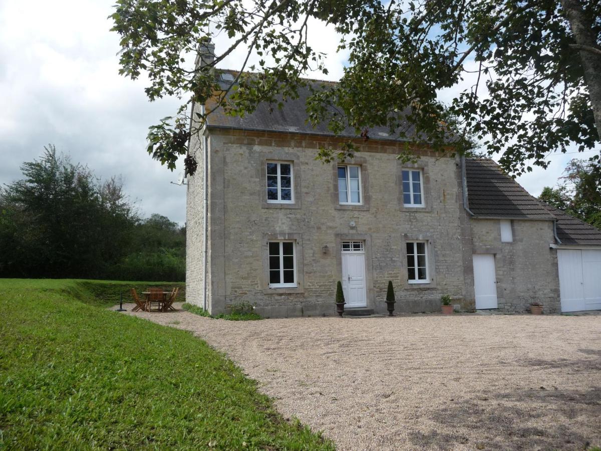 L'Ancien Presbytere De Sébeville Kültér fotó